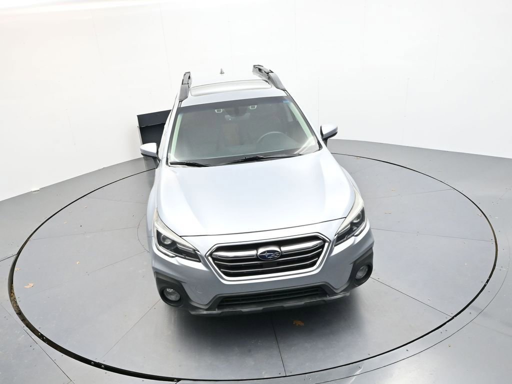 Used 2018 Subaru Outback 2.5i Limited image 19