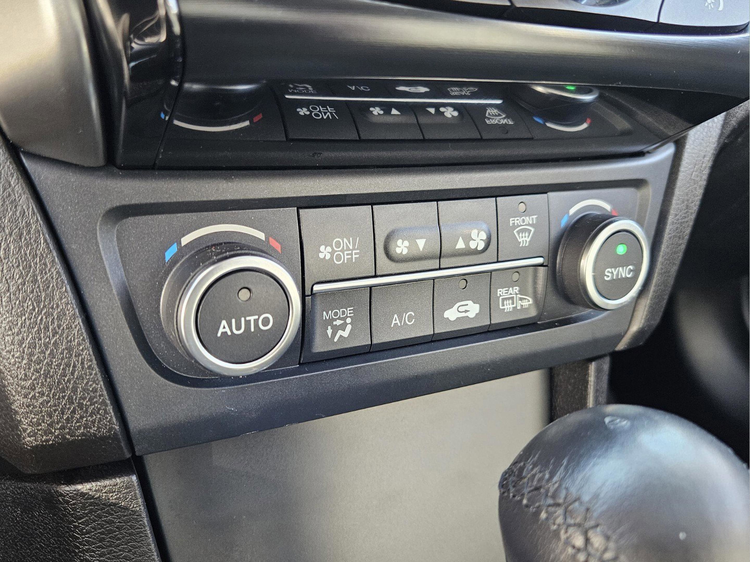 Used 2019 Acura ILX w/ Premium Package image 22