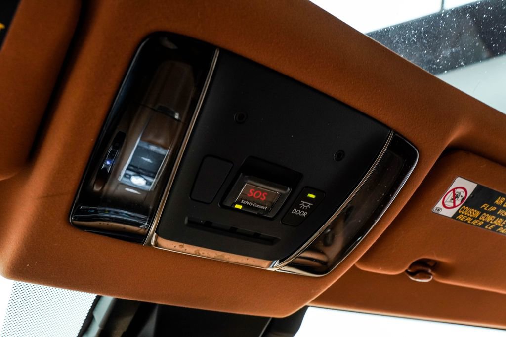 Used 2018 Lexus LC 500 Coupe w/ Sport Package image 36