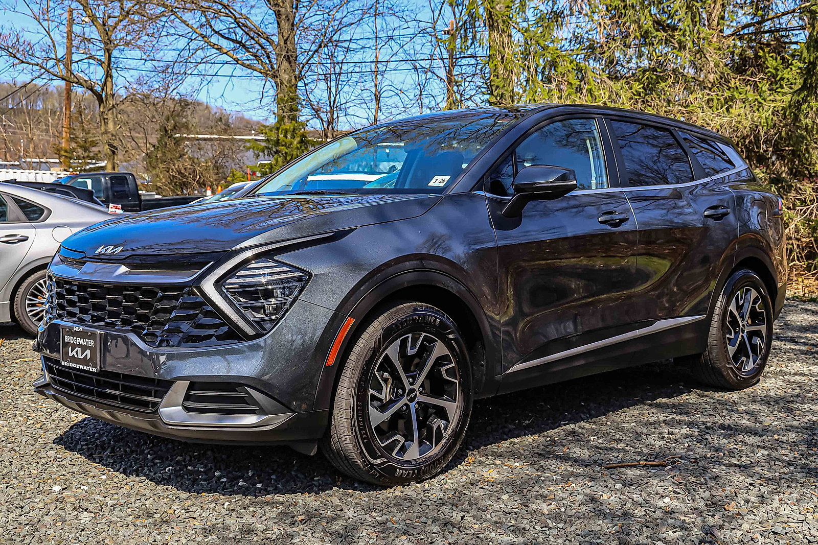 Certified 2024 Kia Sportage EX image 3