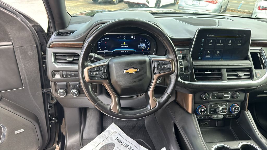 Used 2023 Chevrolet Suburban High Country image 14