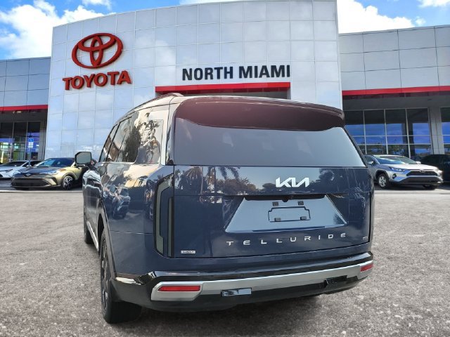 Used 2027 Kia Telluride SX Prestige AWD/4WD image 3
