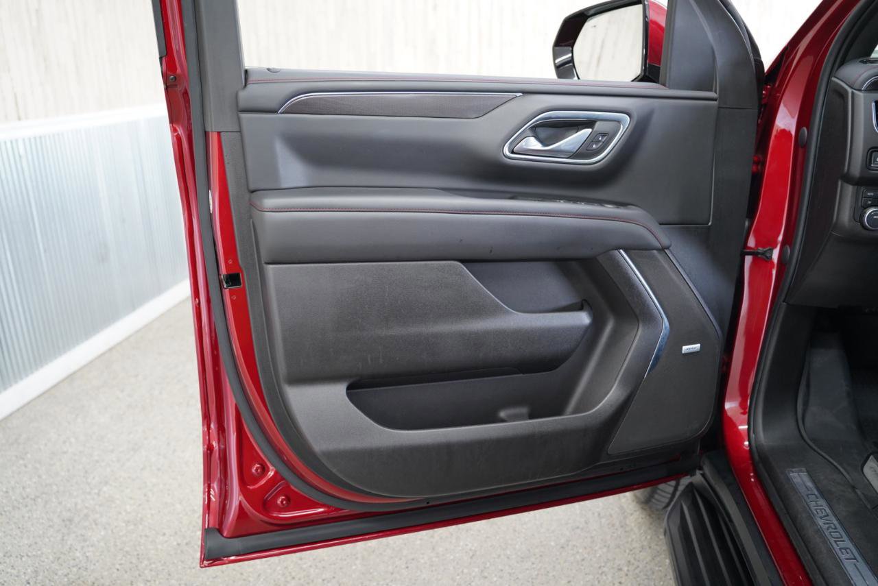 Used 2022 Chevrolet Tahoe RST w/ Sport Performance Package AWD/4WD image 26