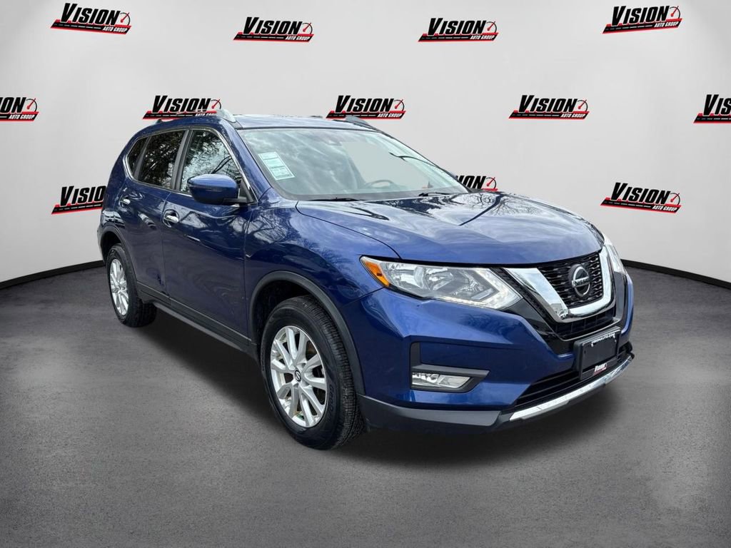 Used 2020 Nissan Rogue SV AWD/4WD image 3