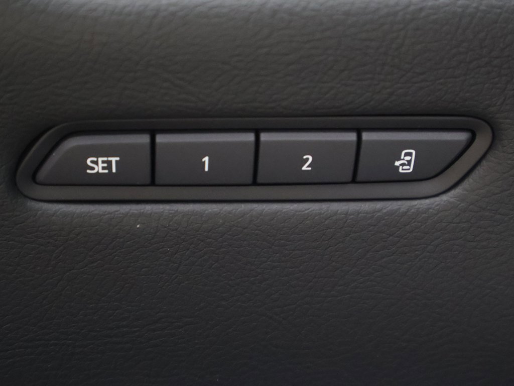 Used 2023 Cadillac XT5 Premium Luxury image 34