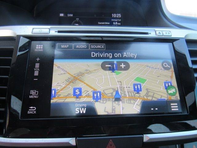 Used 2017 Honda Accord Touring image 26