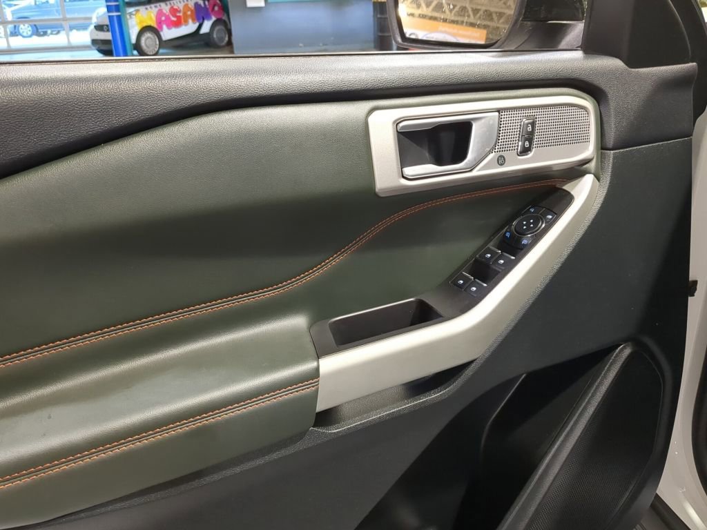 Used 2023 Ford Explorer Timberline w/ Timberline Technology Package AWD/4WD image 15