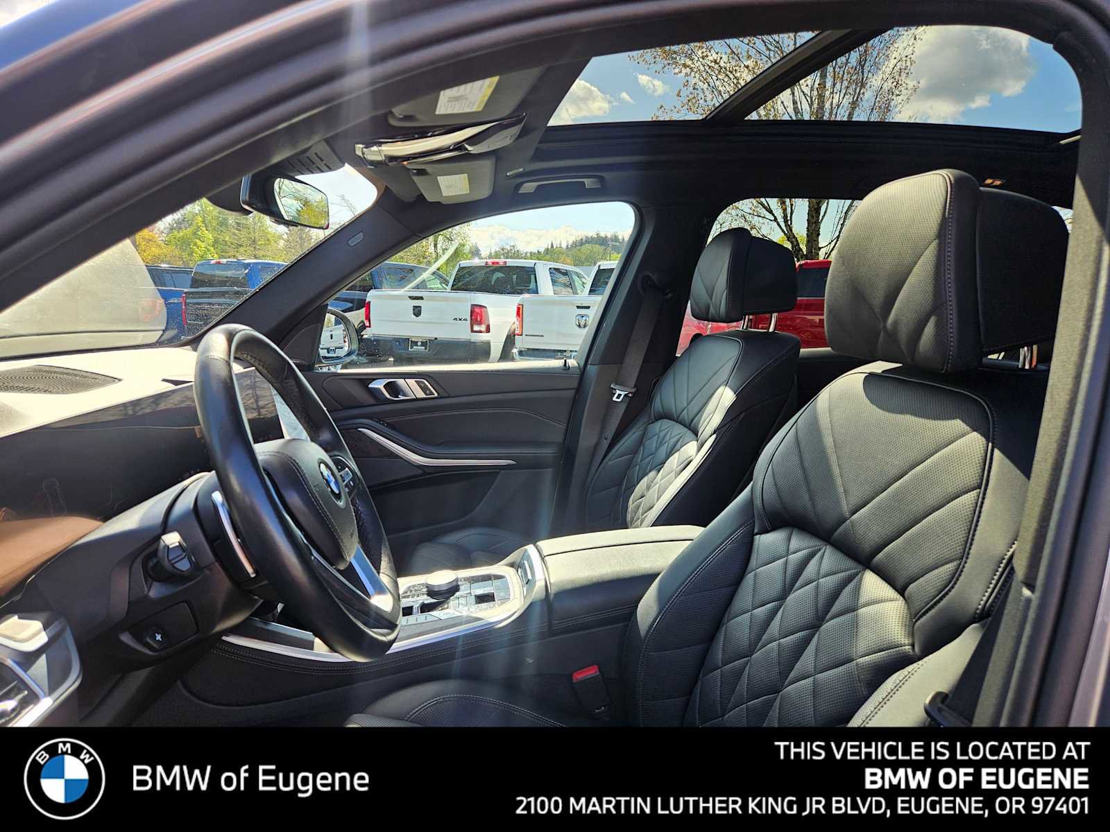 Used 2024 BMW X5 xDrive40i w/ Premium Package AWD/4WD image 24
