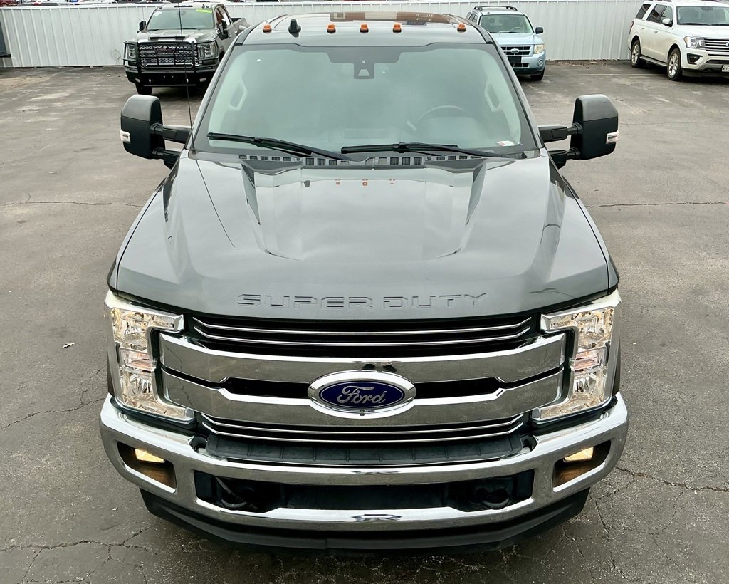 Used 2019 Ford F350 Lariat w/ Lariat Ultimate Package image 11