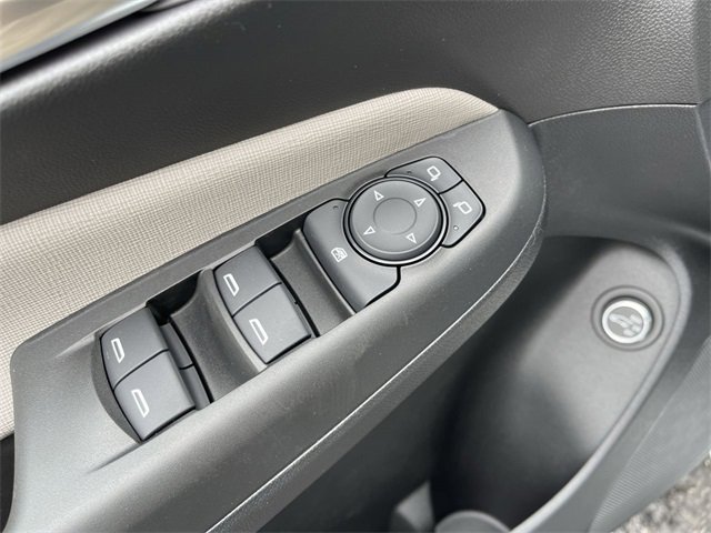 New 2025 Buick Envista Avenir image 13