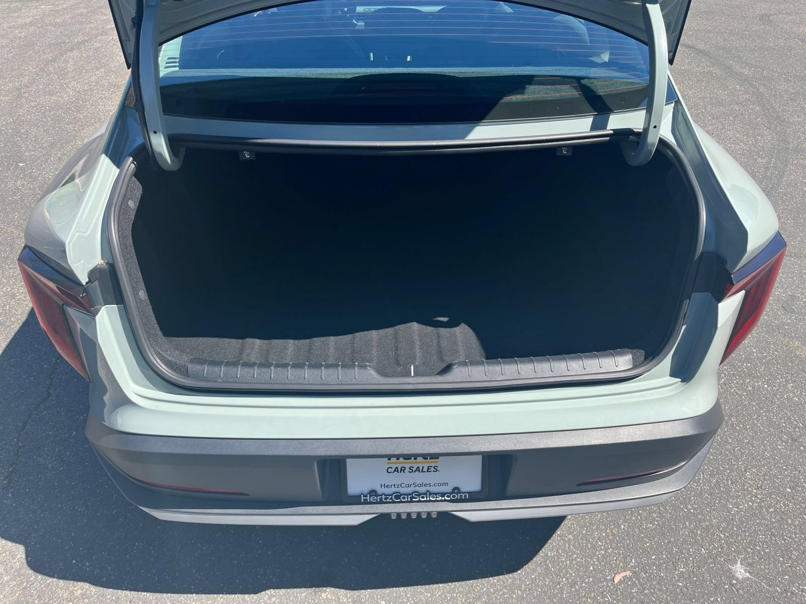 Used 2025 Kia K4 FWD image 30