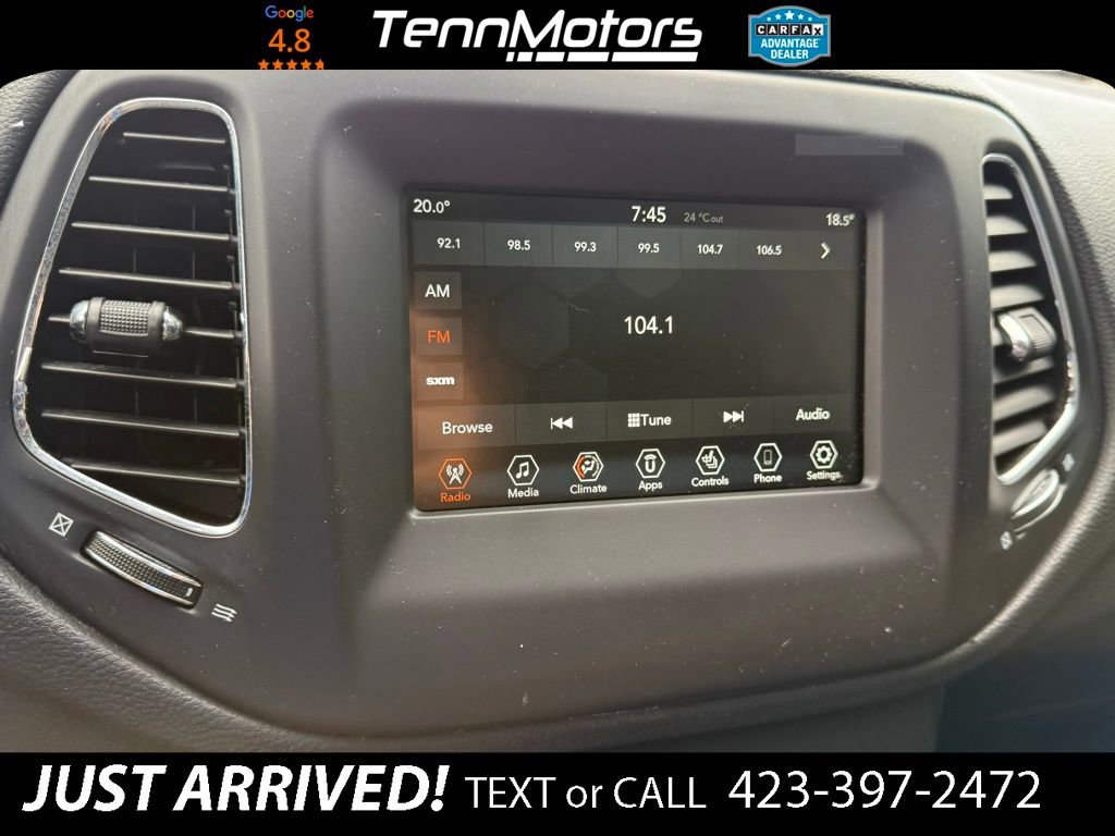 Used 2019 Jeep Compass Latitude w/ Popular Equipment Group AWD/4WD image 17