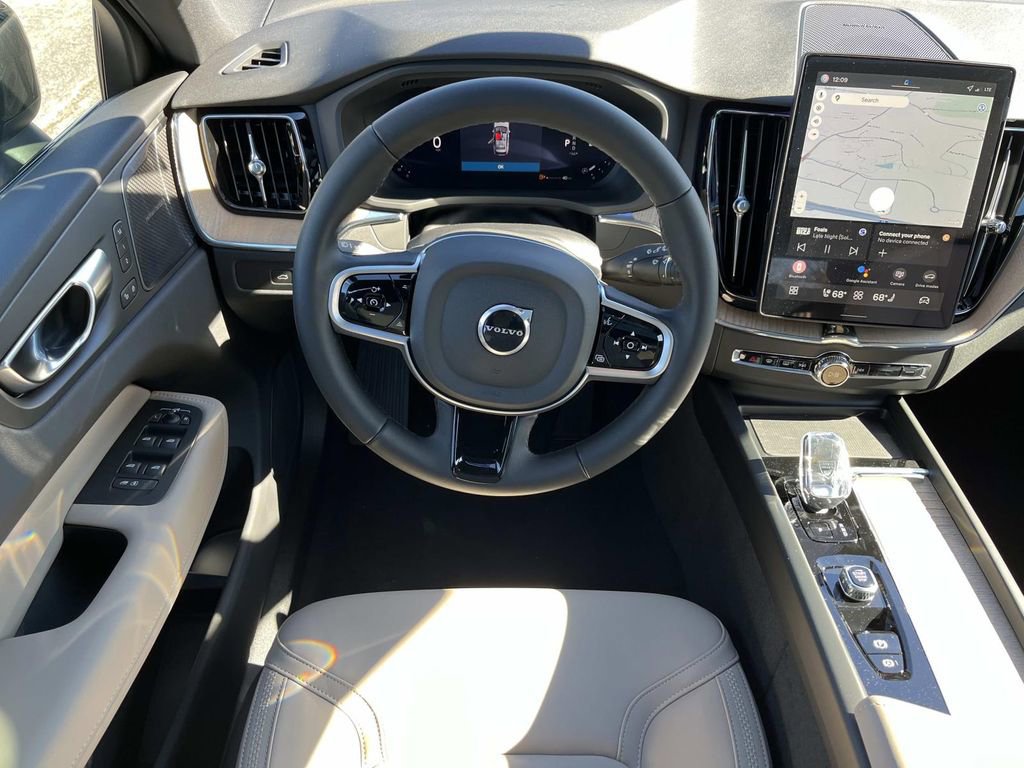 New 2026 Volvo XC60 B5 Plus w/ Climate Package image 14