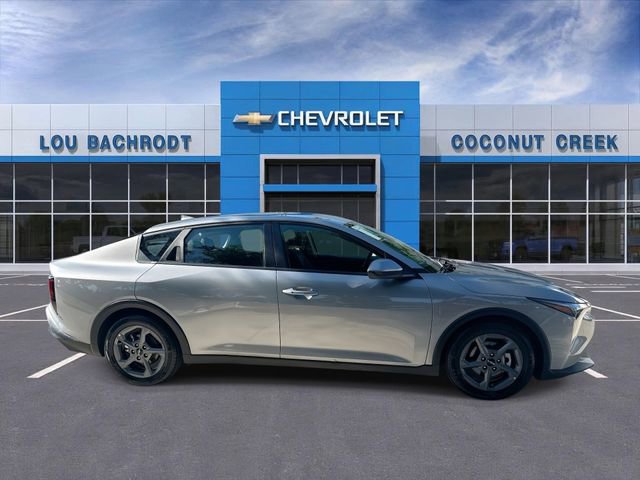 Used 2025 Kia K4 FWD image 9