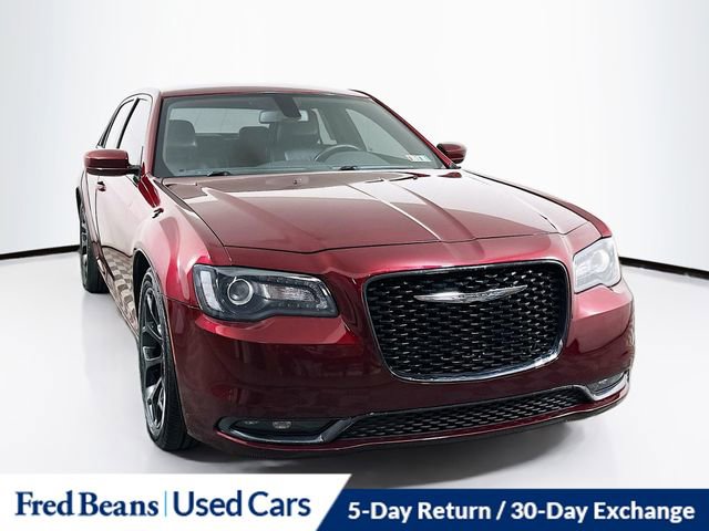 Used 2019 Chrysler 300 S RWD image 1