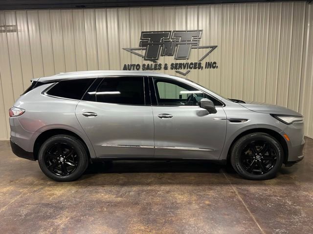 Used 2023 Buick Enclave Essence w/ Experience Buick Package image 7