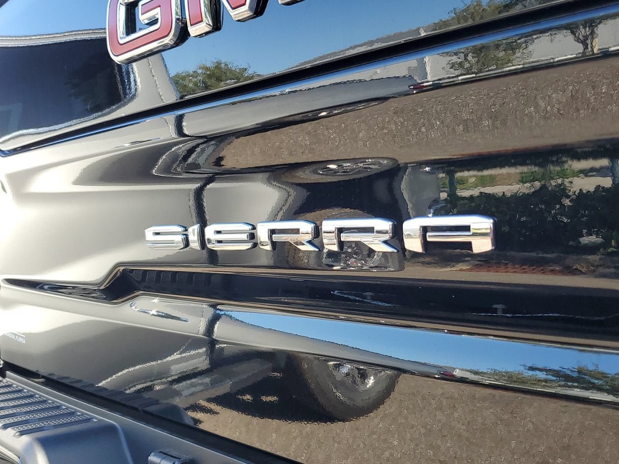 New 2026 GMC Sierra 1500 AT4 w/ AT4 Premium Package AWD/4WD image 8