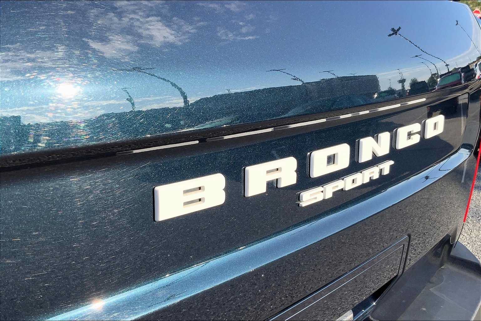 Certified 2022 Ford Bronco Sport Outer Banks AWD/4WD image 9