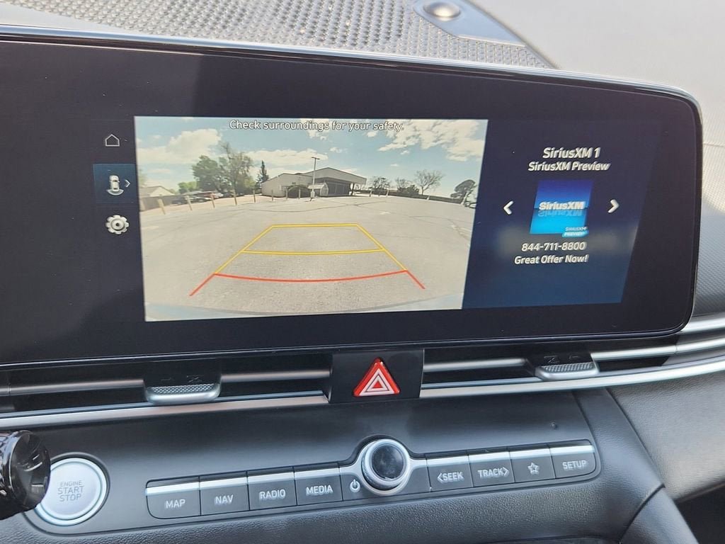 Used 2025 Hyundai Elantra Limited FWD image 29