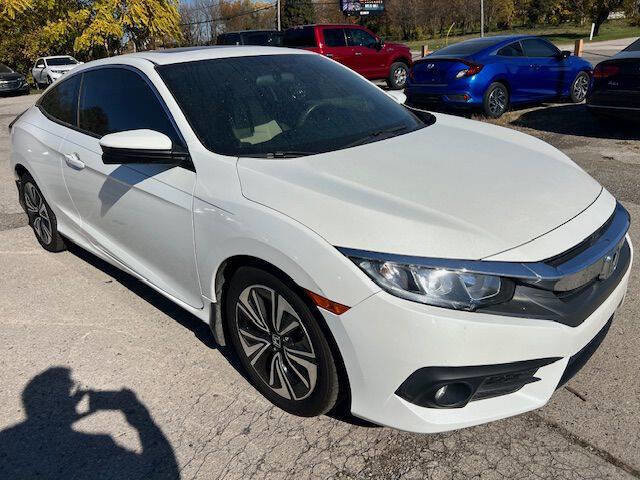 Used 2017 Honda Civic EX-T image 3