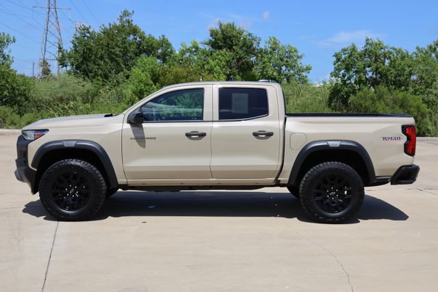 Used 2023 Chevrolet Colorado Trail Boss w/ Technology Package AWD/4WD image 5