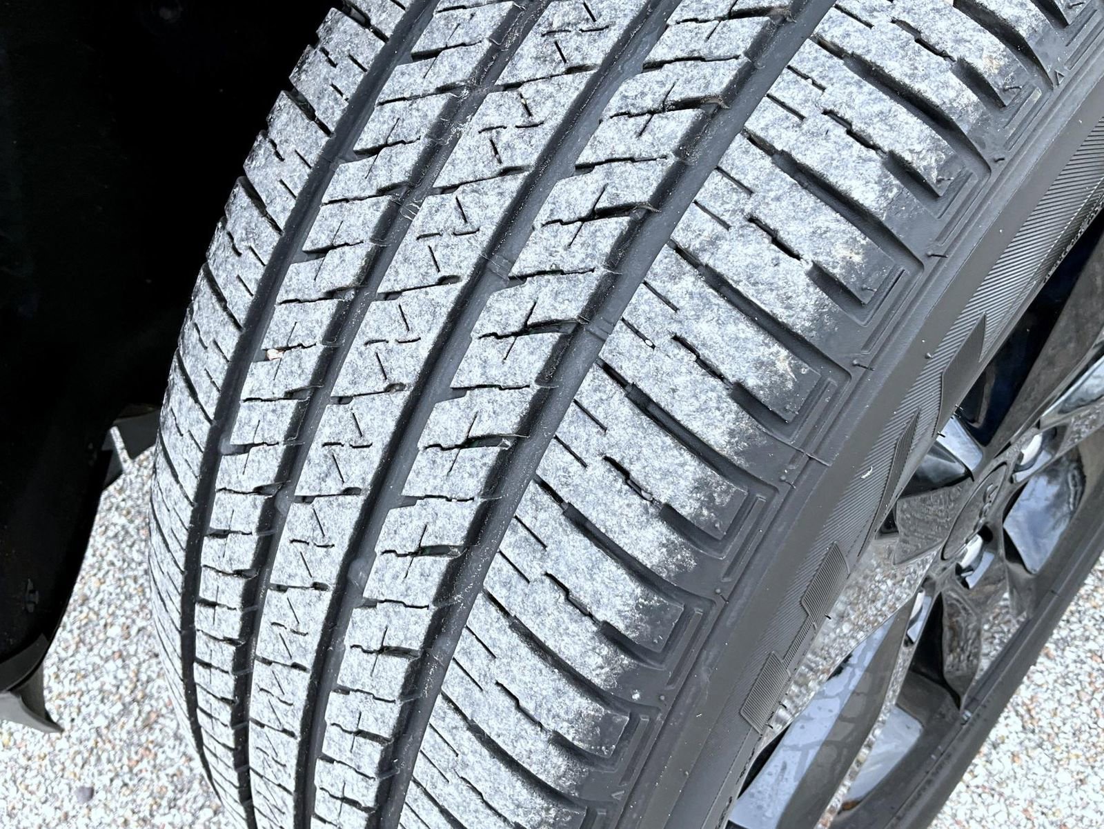 Used 2023 Jeep Grand Cherokee Altitude image 23