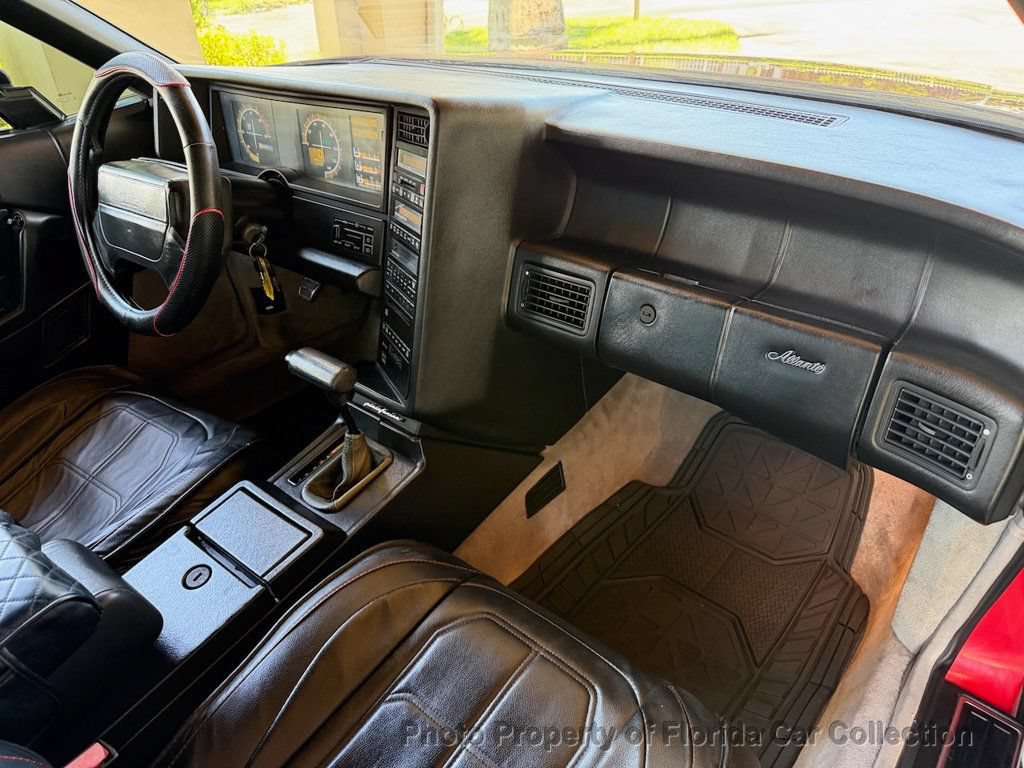 Used 1990 Cadillac Allante FWD image 8