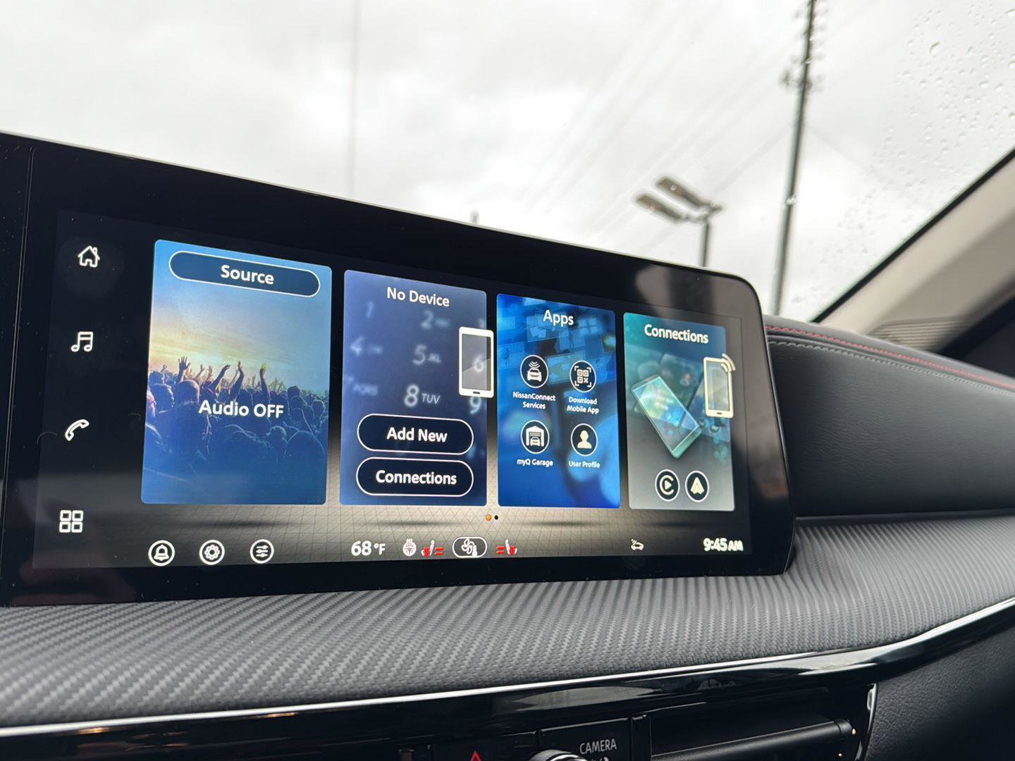 Used 2026 Nissan Kicks SR w/ SR Premium Package image 22