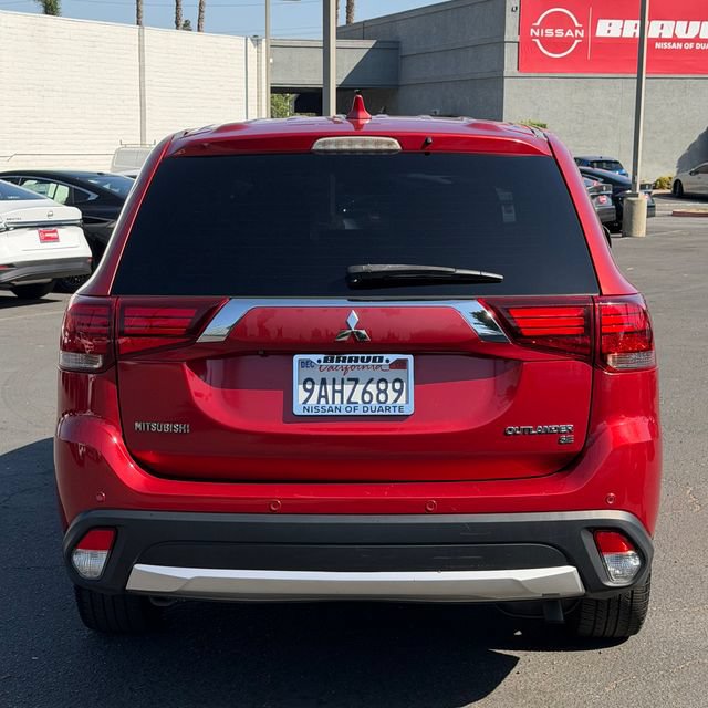 Used 2017 Mitsubishi Outlander SE FWD image 6