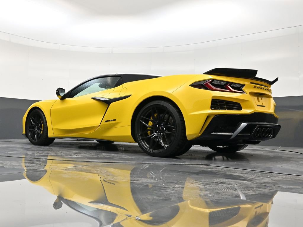 Used 2026 Chevrolet Corvette Z06 image 22