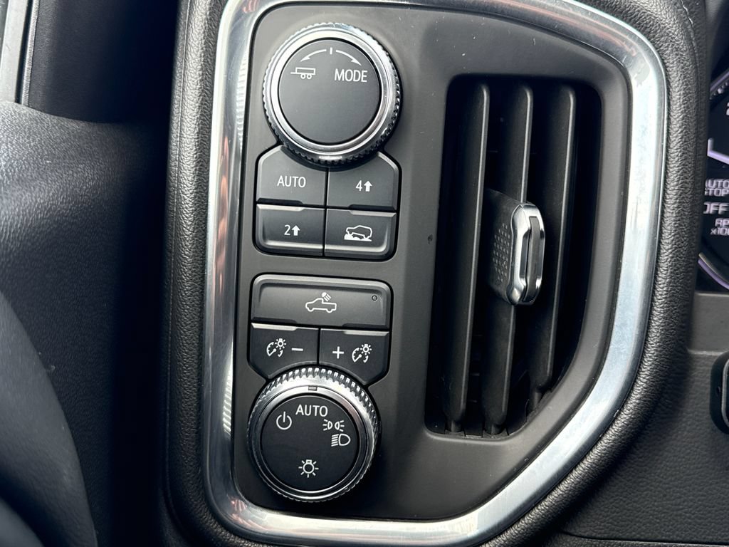 Used 2021 GMC Sierra 1500 SLE AWD/4WD image 14