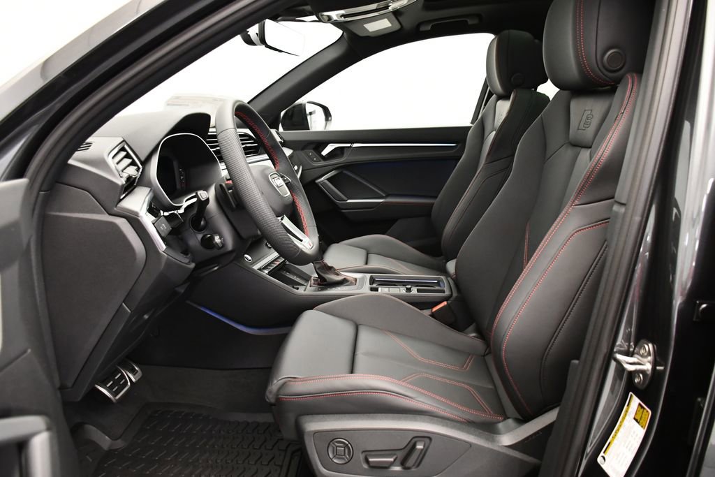 Used 2025 Audi Q3 2.0T Premium Plus w/ Premium Plus Package image 39