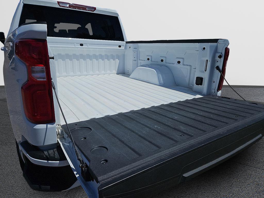 Used 2026 Chevrolet Silverado 1500 RST AWD/4WD image 7