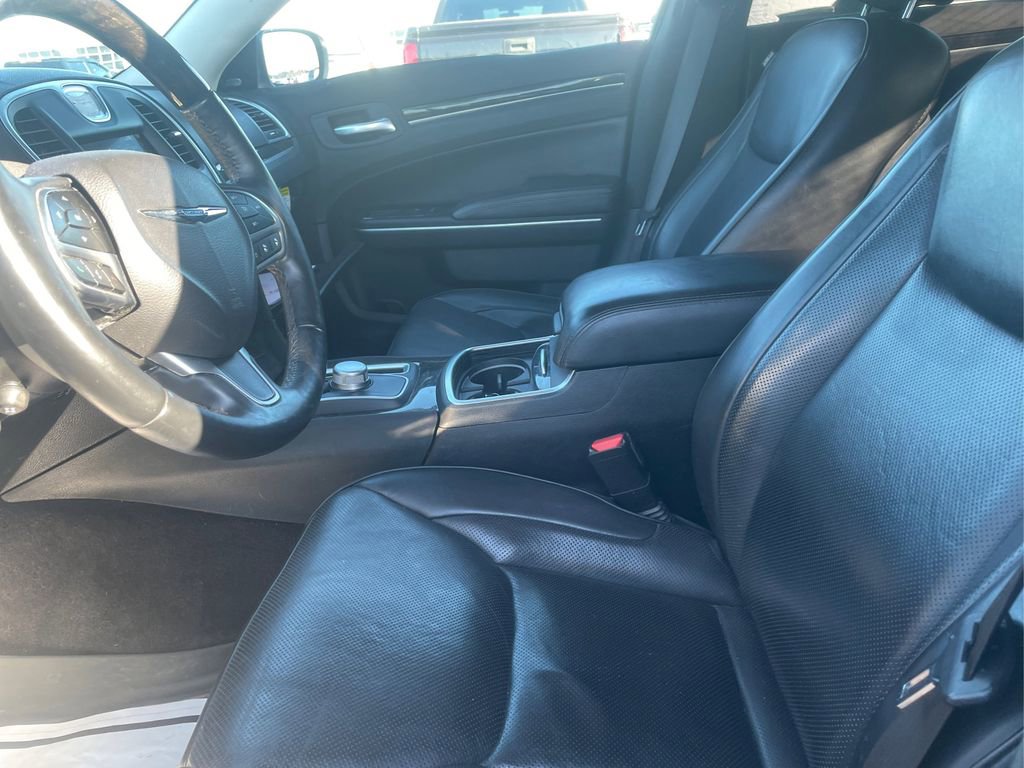 Used 2018 Chrysler 300 Limited w/ Safetytec Plus Group AWD/4WD image 20