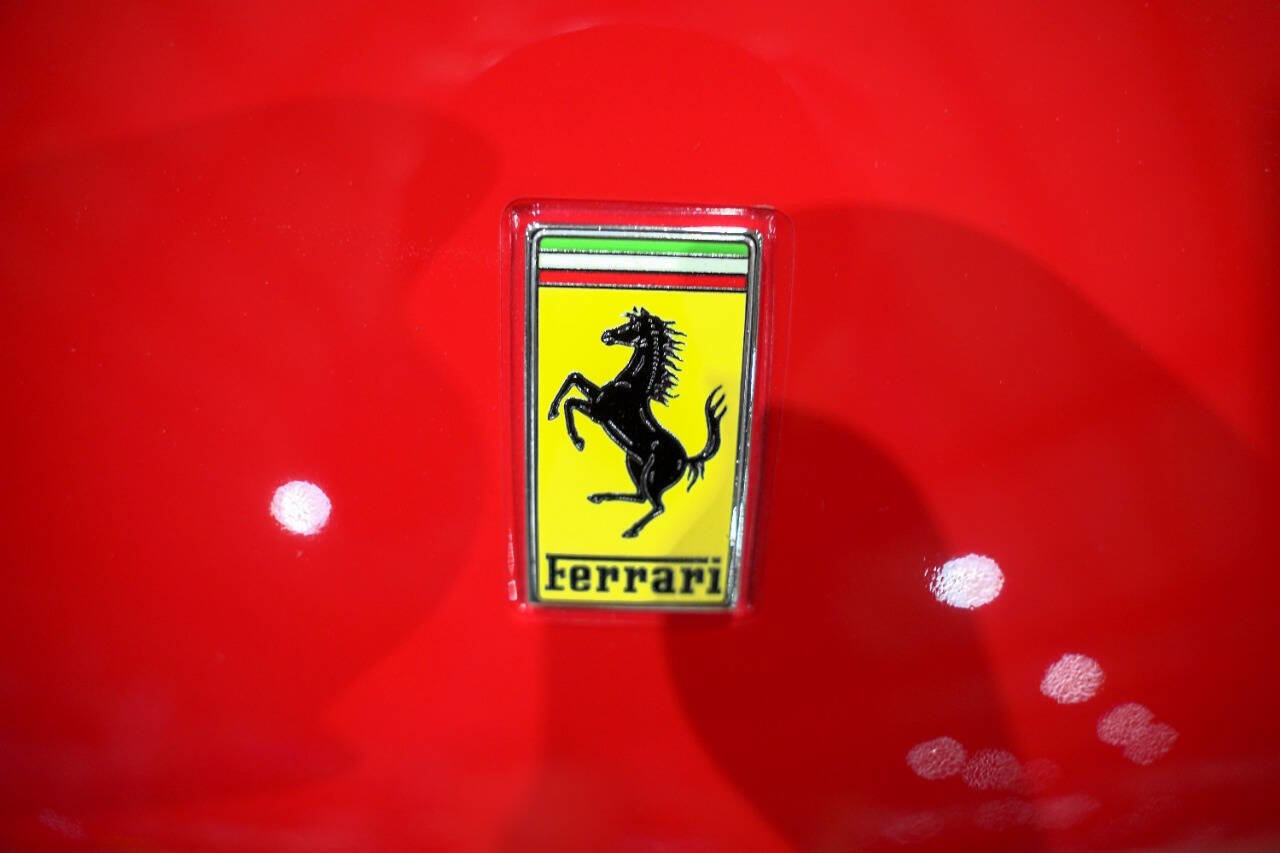 Used 2013 Ferrari California image 33