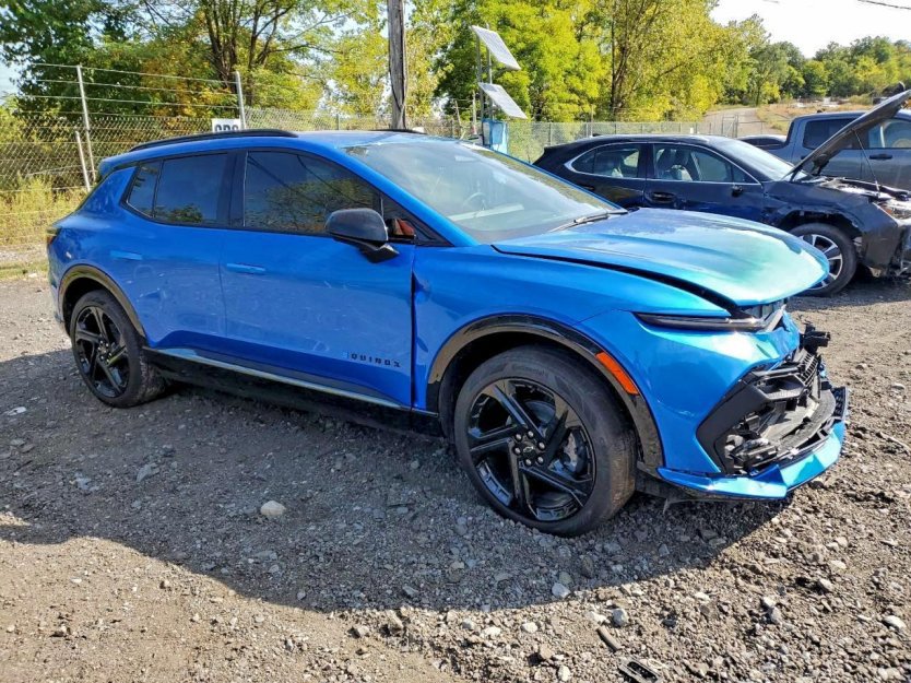 Used 2025 Chevrolet Equinox EV RS
