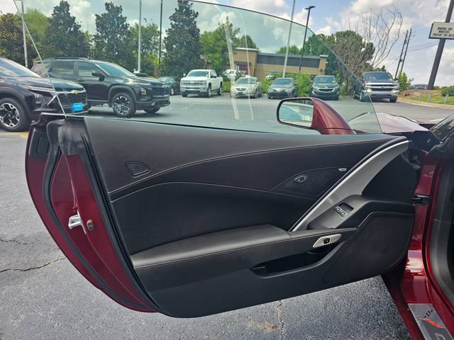Used 2019 Chevrolet Corvette Stingray Coupe w/ 1LT RWD image 26