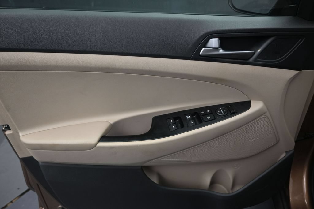 Used 2017 Hyundai Tucson SE FWD image 11