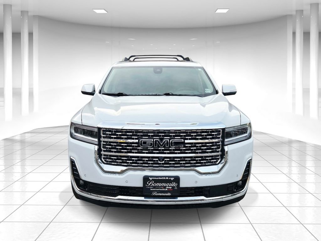 Used 2023 GMC Acadia Denali w/ Denali Ultimate Package AWD/4WD image 8