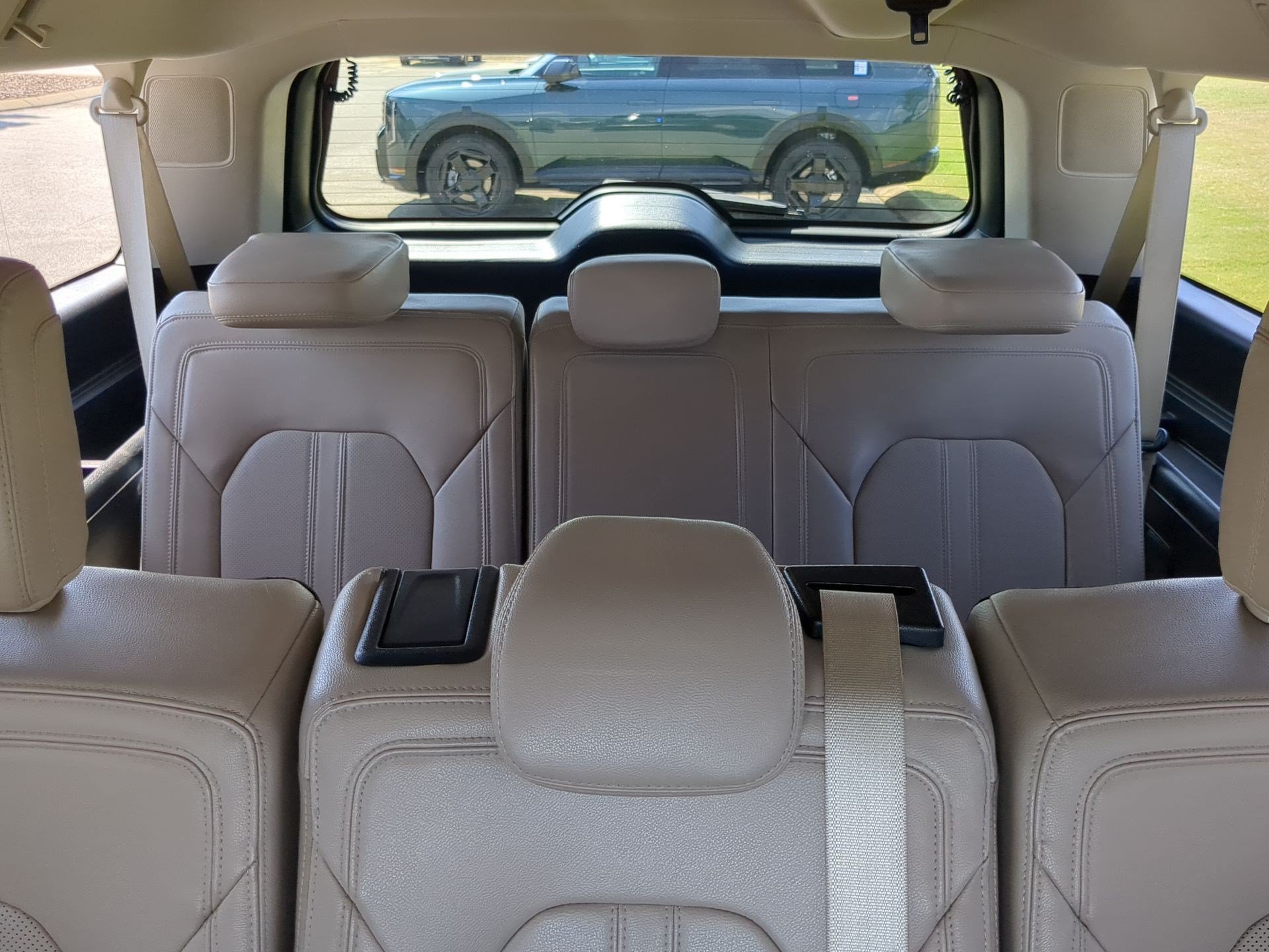 Used 2023 Ford Expedition Max Limited RWD image 20