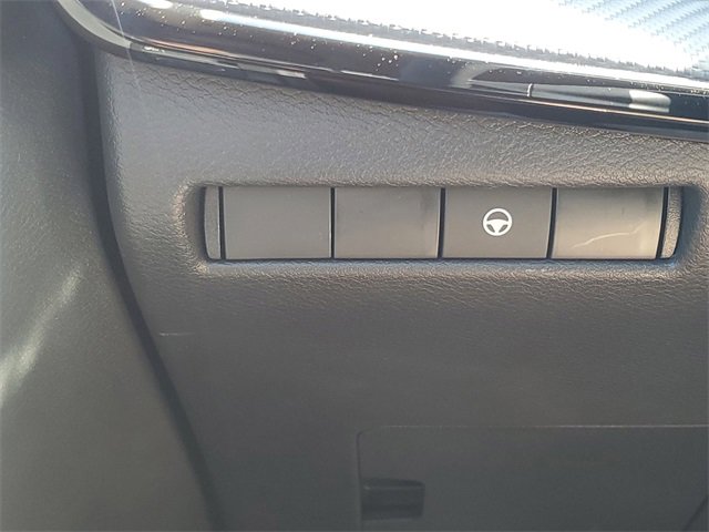 New 2026 Nissan Kicks SR w/ Cold Weather Package image 7