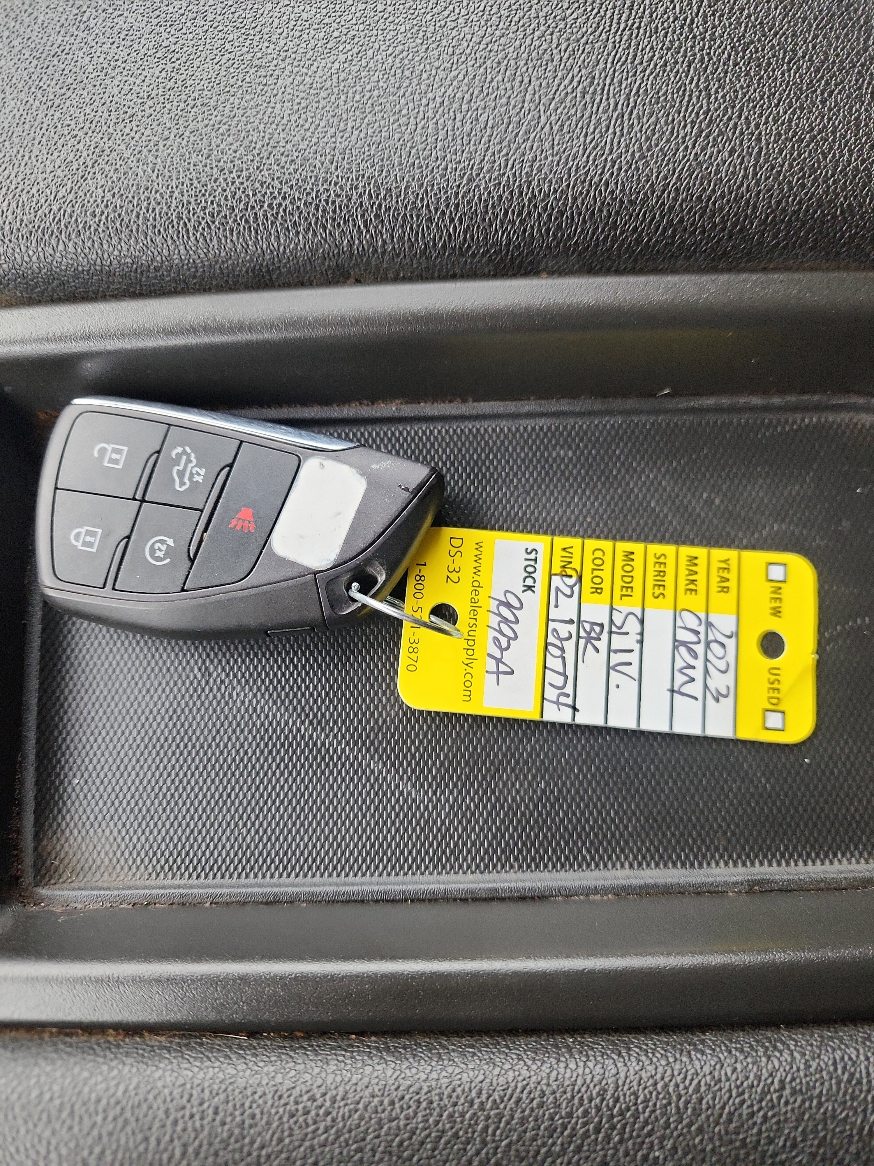 Used 2023 Chevrolet Silverado 1500 Custom image 32