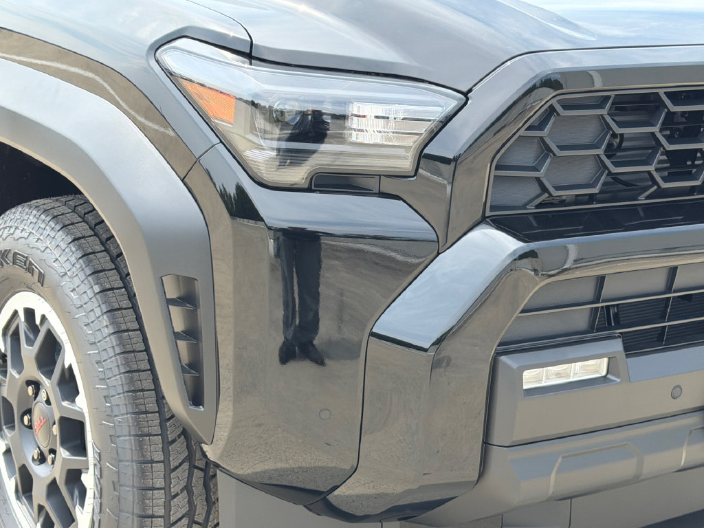 New 2026 Toyota 4Runner TRD Off-Road AWD/4WD image 9