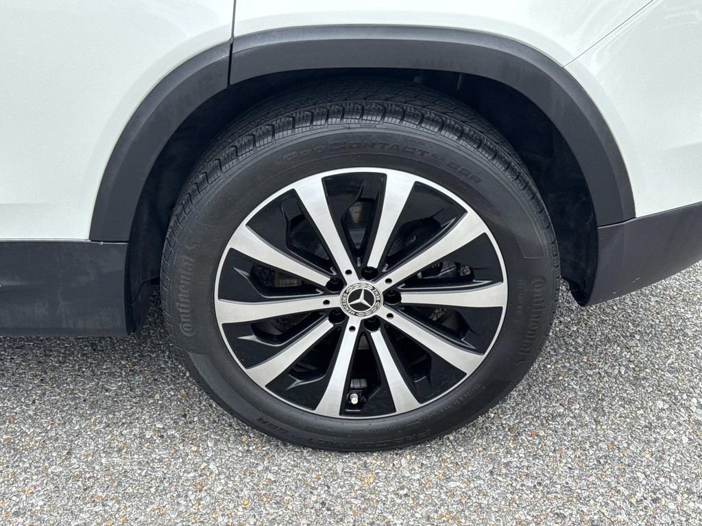 Used 2022 Mercedes-Benz GLB 250 image 4