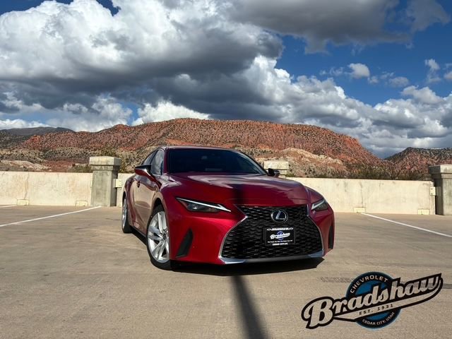 Used 2022 Lexus IS 300 w/ Accessory Package RWD image 2