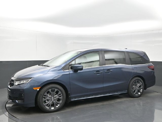 New 2027 Honda Odyssey Touring image 2