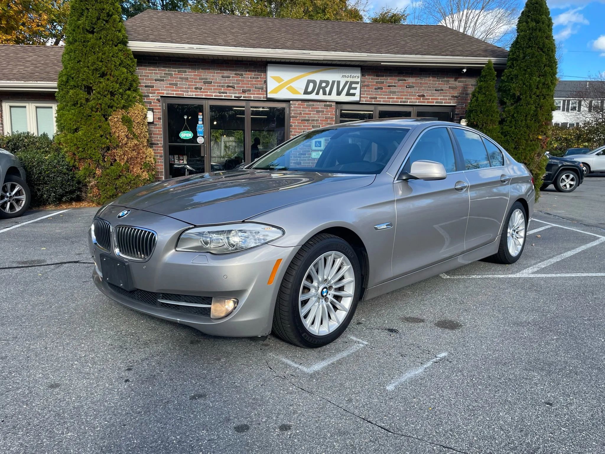 Used 2013 BMW 535i xDrive Sedan image 7