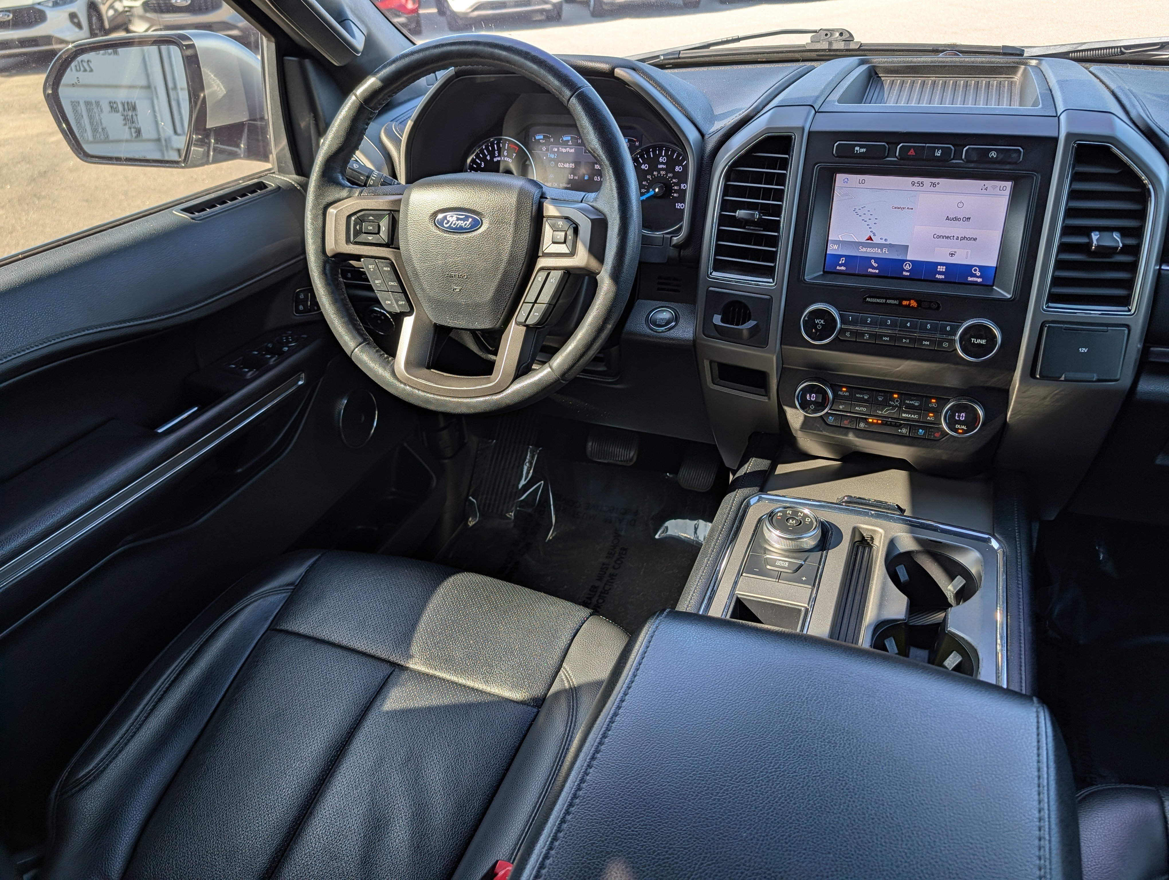 Used 2020 Ford Expedition XLT w/ Equipment Group 202A RWD image 23