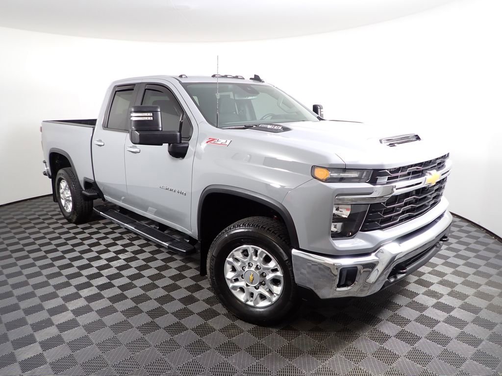 Used 2024 Chevrolet Silverado 2500 LT w/ All Star Edition image 9