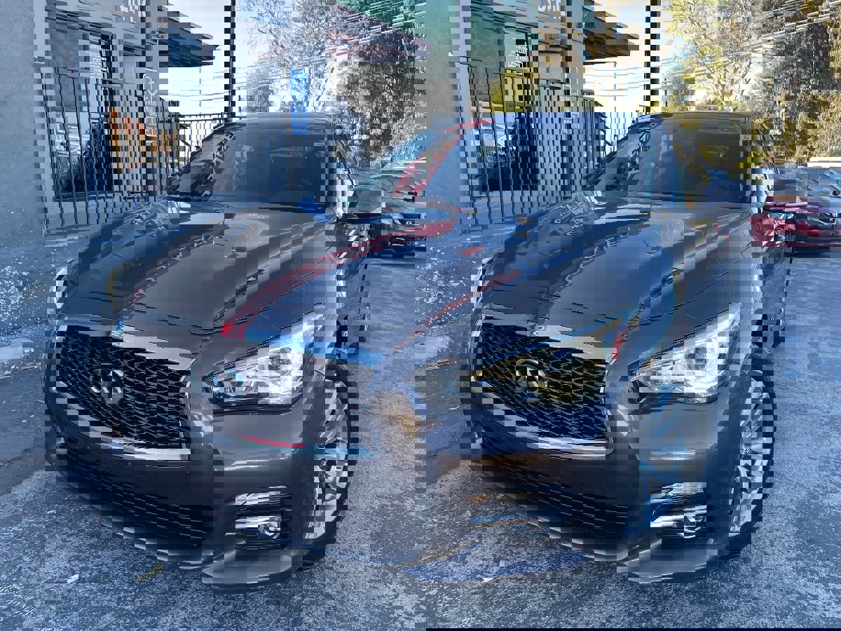 Used 2017 INFINITI Q50 Premium w/ 2.0T Premium Plus Package image 1